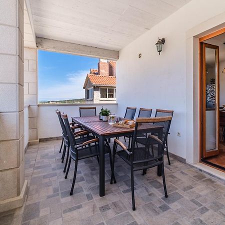 Guest House Barbara Nerezisca Εξωτερικό φωτογραφία