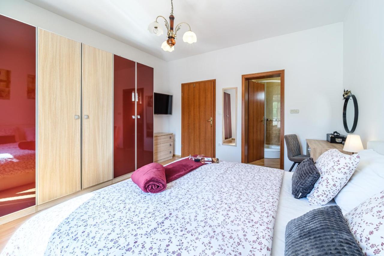 Guest House Barbara Nerezisca Εξωτερικό φωτογραφία